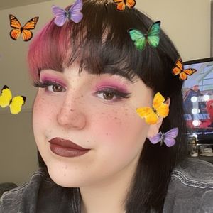 Meet your Posher, Marcela